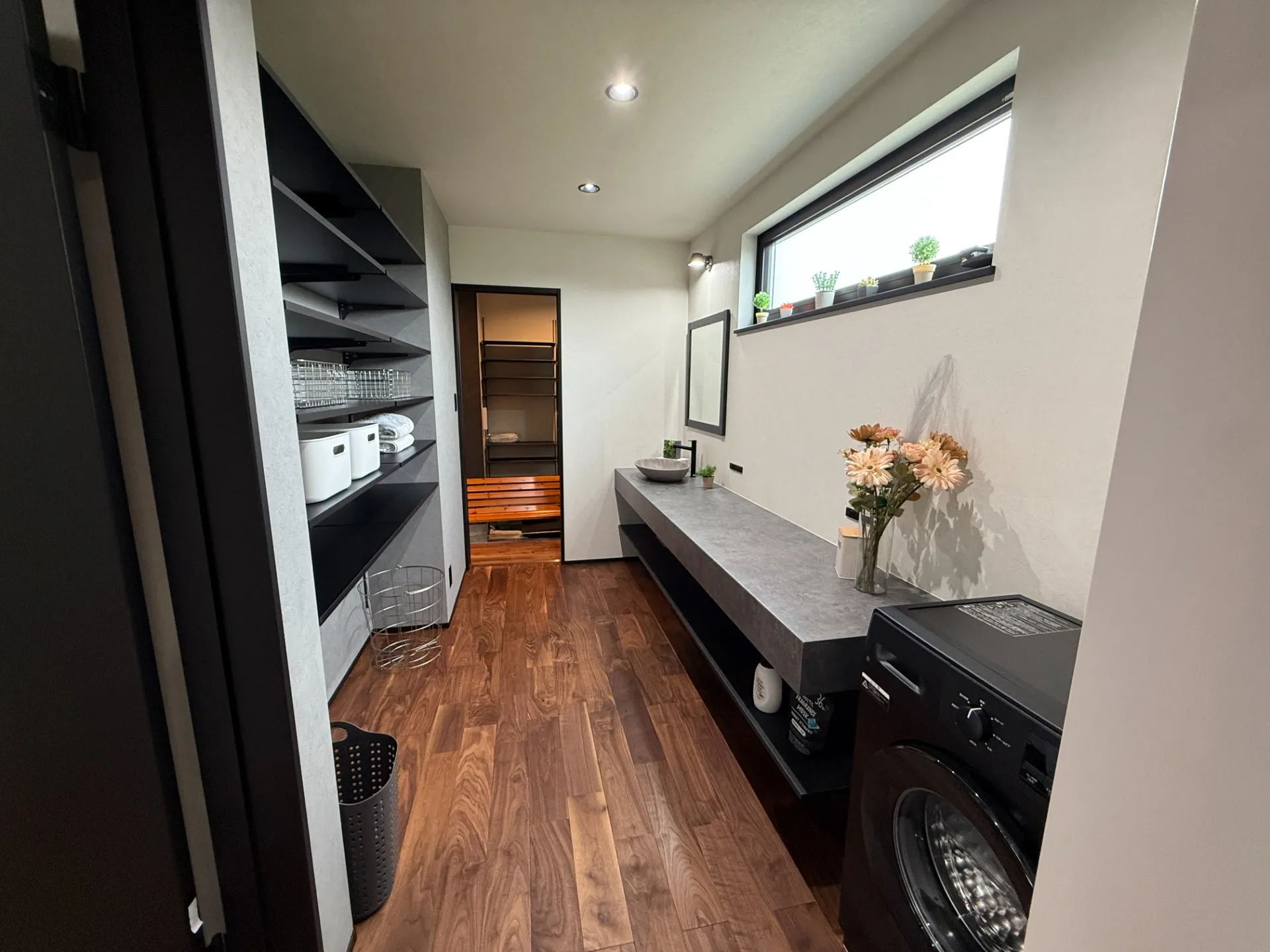 株式会社イオン・ホーム